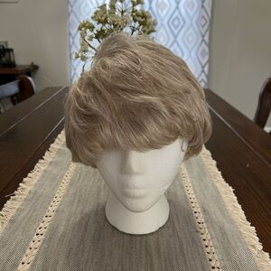 Short Blonde/Gray Layered Bob Wig New